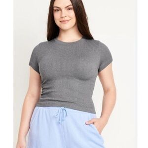 Old Navy Gray Exhale Seamless Fitted Rib T-Shirt